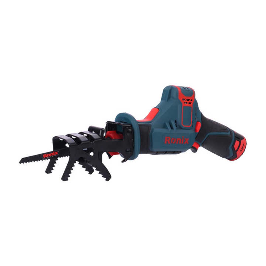 12V Cordless Reciprocating Saw No load speed:0-2700rpm Cutting depth:20mm Spindle locking 2 Batteries